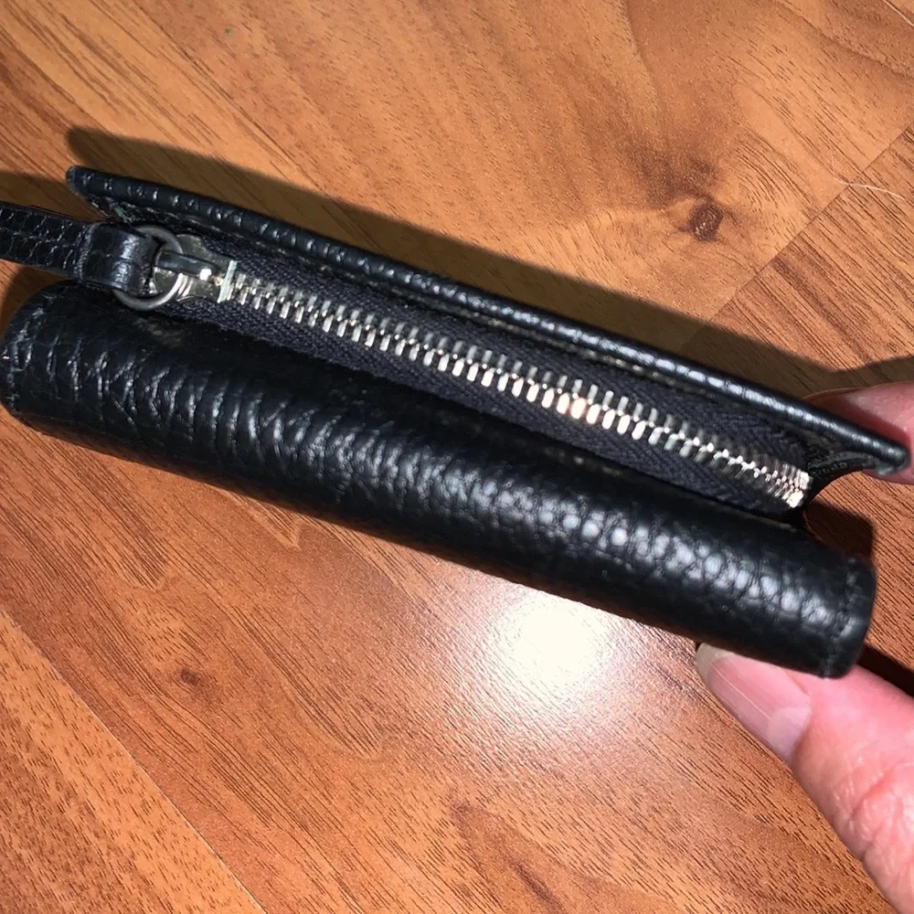 Authentic Gucci GG Marmont Trifold Wallet - Picture 14 of 15